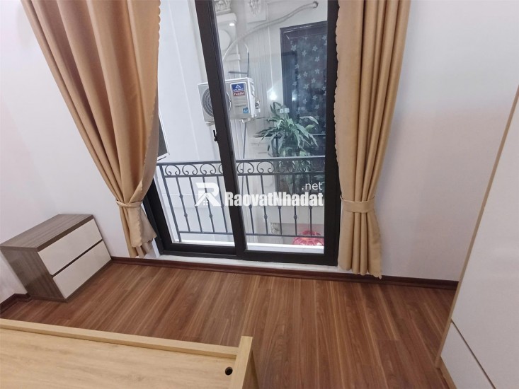 BÁN NHÀ PHÚC LỢI 5 TẦNG 3 NGỦ MẶT TIỀN 5M Ô TÔ GẦN 5,9 TỶ